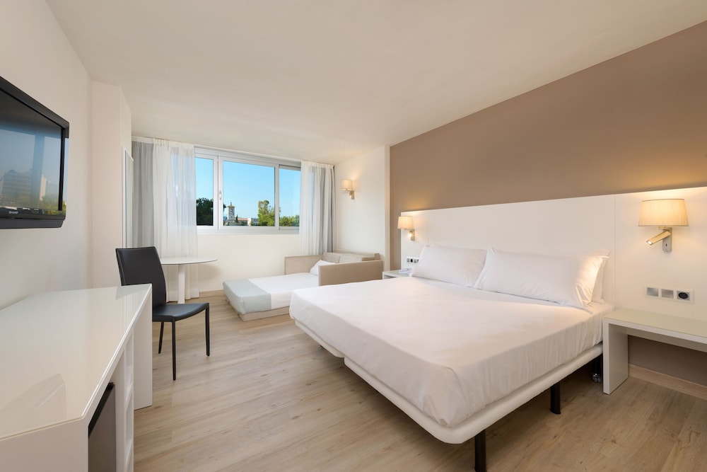 Hôtel INNSiDE Palma Bosque 4*, Séjour Espagne & ses îles, Baléares, Majorque par Ôvoyages Hôtel INNSiDE Palma Bosque 4*, Séjour Espagne & ses îles, Baléares, Majorque par Ôvoyages