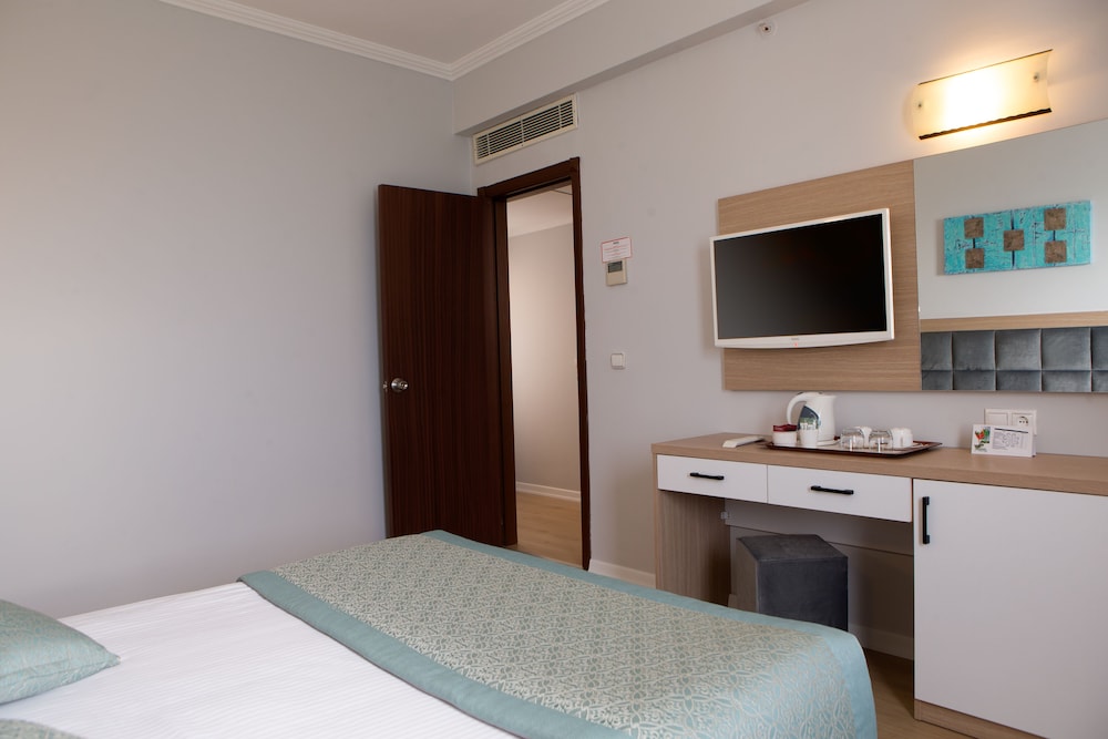 Hôtel Adonis 4*, Séjour Turquie, Antalya par Ôvoyages Hôtel Adonis 4*, Séjour Turquie, Antalya par Ôvoyages