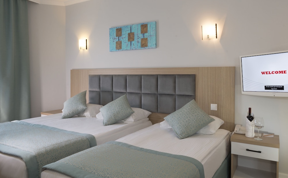 Hôtel Adonis 4*, Séjour Turquie, Antalya par Ôvoyages Hôtel Adonis 4*, Séjour Turquie, Antalya par Ôvoyages