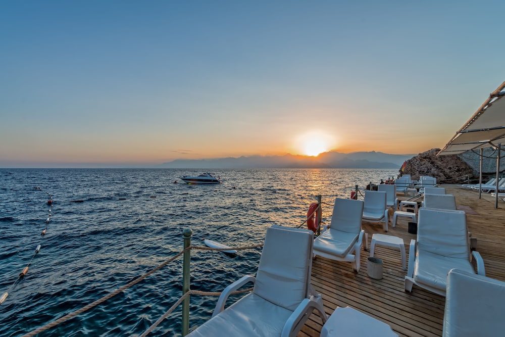 Hôtel Adonis 4*, Séjour Turquie, Antalya par Ôvoyages Hôtel Adonis 4*, Séjour Turquie, Antalya par Ôvoyages