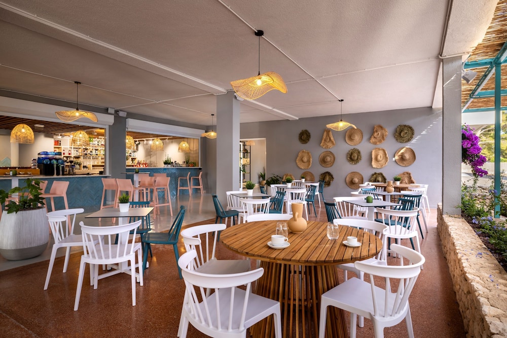 Hôtel Sunny Makarska by Valamar 3*, Séjour Croatie, Dubrovnik par Ôvoyages