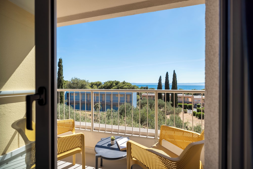 Hôtel Sunny Makarska by Valamar 3*