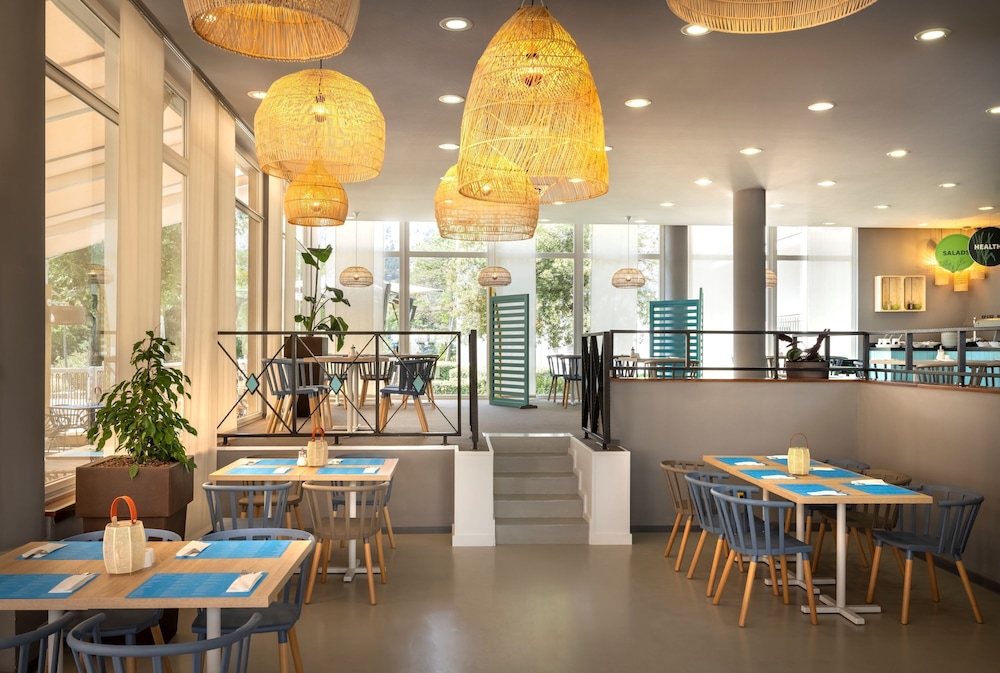 Hôtel Sunny Makarska by Valamar 3*, Séjour Croatie, Dubrovnik par Ôvoyages