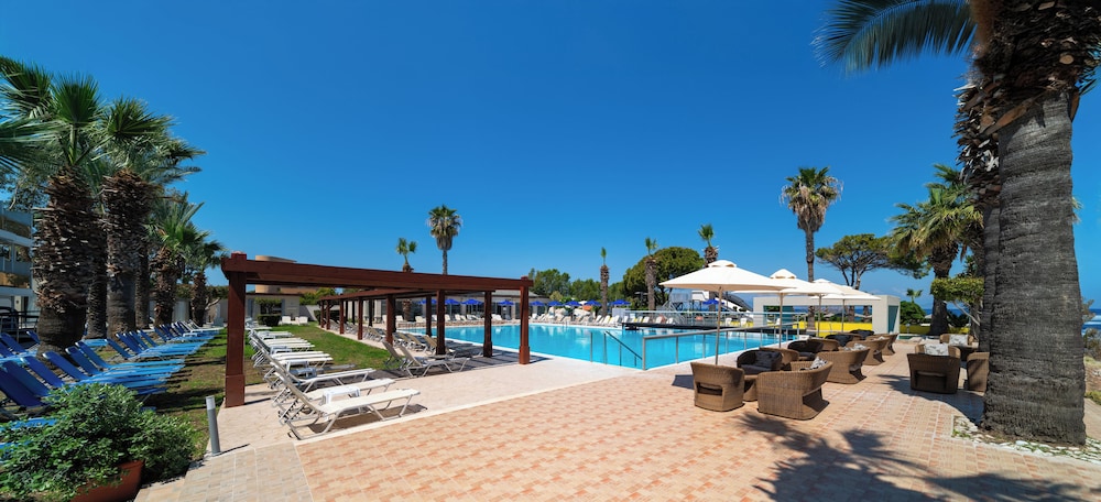Hôtel All Senses Ocean Blue Seaside Resort & Spa 4*, Séjour Grèce & ses îles, Rhodes par Ôvoyages Hôtel All Senses Ocean Blue Seaside Resort & Spa 4*, Séjour Grèce & ses îles, Rhodes par Ôvoyages