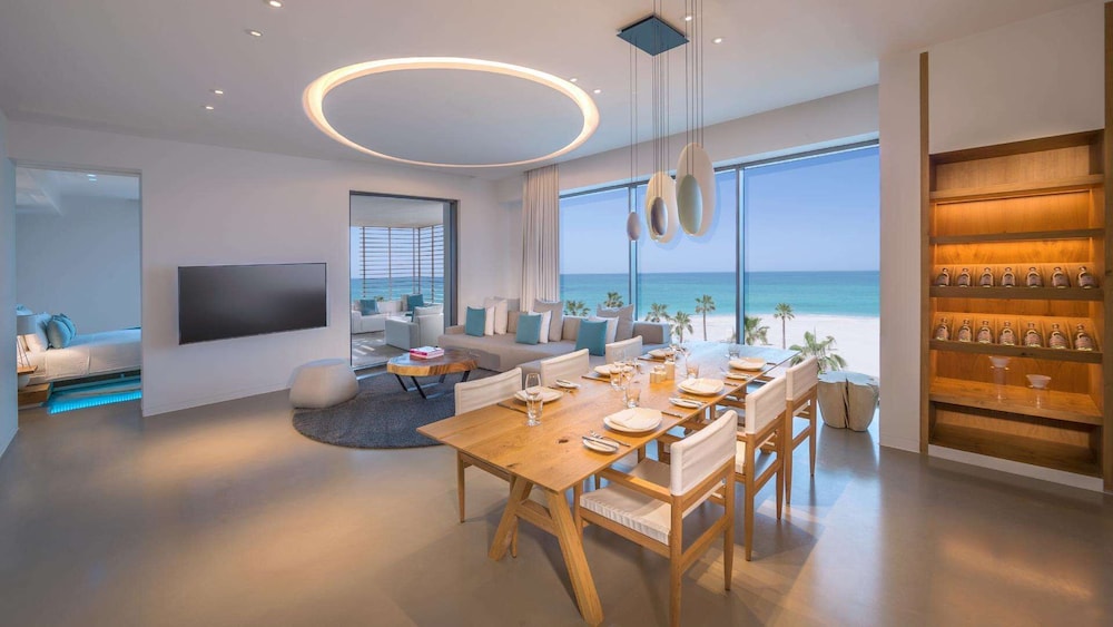 Hôtel Nikki Beach Resort & Spa Dubai 5*, Séjour Emirats Arabes Unis, Dubaï par Ôvoyages Hôtel Nikki Beach Resort & Spa Dubai 5*, Séjour Emirats Arabes Unis, Dubaï par Ôvoyages