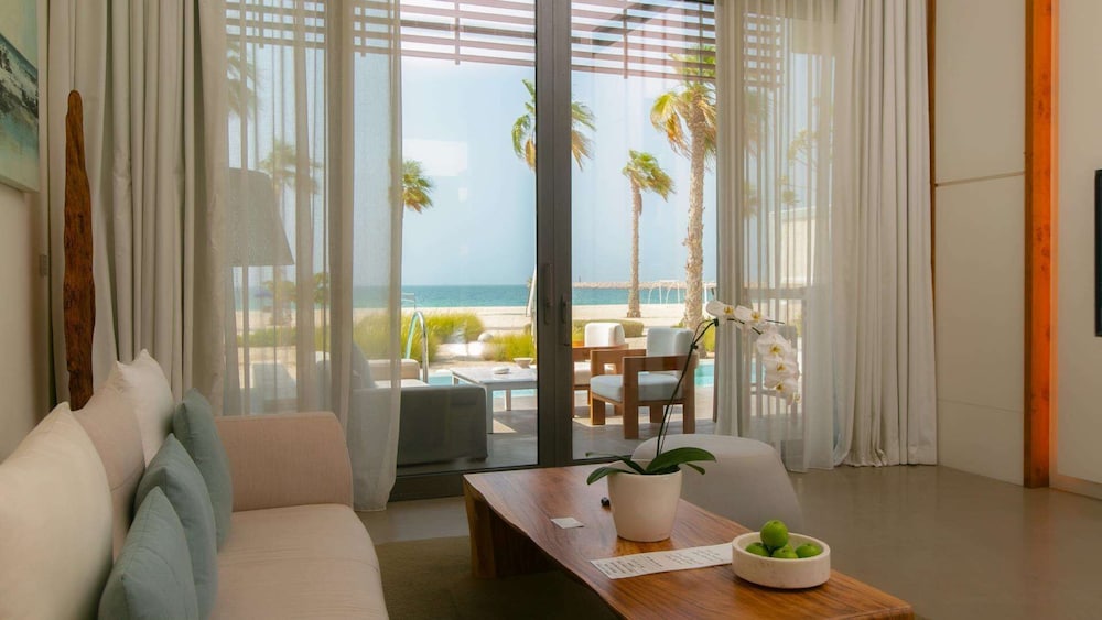 Hôtel Nikki Beach Resort & Spa Dubai 5*, Séjour Emirats Arabes Unis, Dubaï par Ôvoyages Hôtel Nikki Beach Resort & Spa Dubai 5*, Séjour Emirats Arabes Unis, Dubaï par Ôvoyages