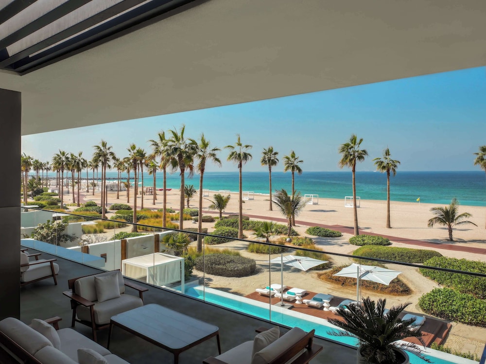 Hôtel Nikki Beach Resort & Spa Dubai 5*, Séjour Emirats Arabes Unis, Dubaï par Ôvoyages Hôtel Nikki Beach Resort & Spa Dubai 5*, Séjour Emirats Arabes Unis, Dubaï par Ôvoyages