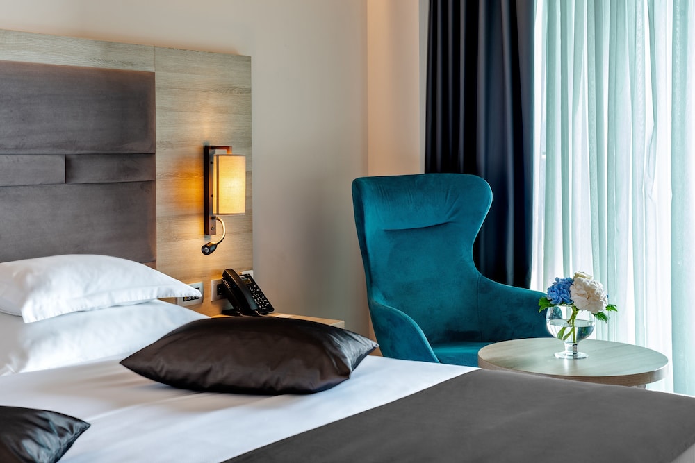 Hôtel Plaza Duce 4*, Séjour Croatie, Split par Ôvoyages