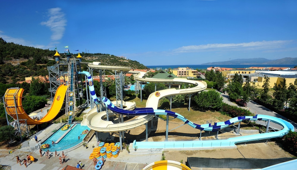 Hôtel Aqua Fantasy Aquapark & Spa 5*, Séjour Turquie, Izmir par Ôvoyages Hôtel Aqua Fantasy Aquapark & Spa 5*, Séjour Turquie, Izmir par Ôvoyages