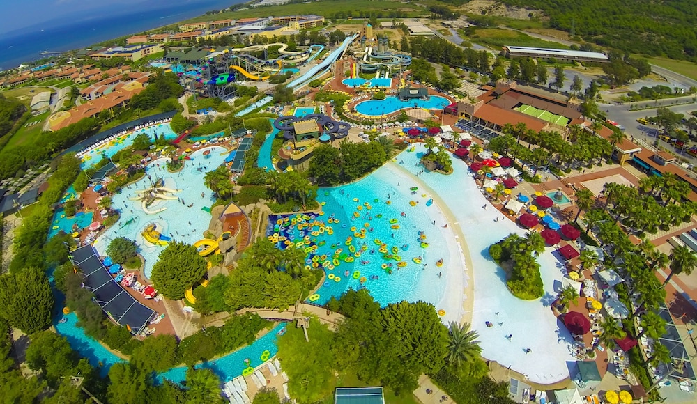 Hôtel Aqua Fantasy Aquapark & Spa 5*, Séjour Turquie, Izmir par Ôvoyages Hôtel Aqua Fantasy Aquapark & Spa 5*, Séjour Turquie, Izmir par Ôvoyages