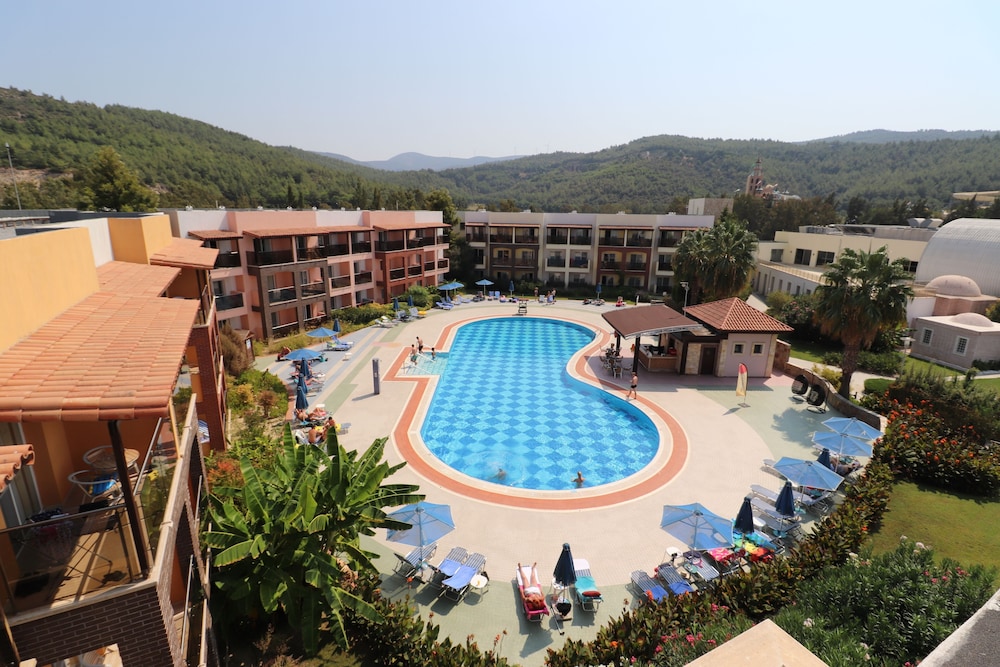 Hôtel Aqua Fantasy Aquapark & Spa 5*, Séjour Turquie, Izmir par Ôvoyages Hôtel Aqua Fantasy Aquapark & Spa 5*, Séjour Turquie, Izmir par Ôvoyages