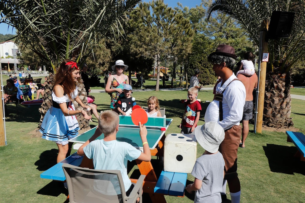 Hôtel Aqua Fantasy Aquapark & Spa 5*