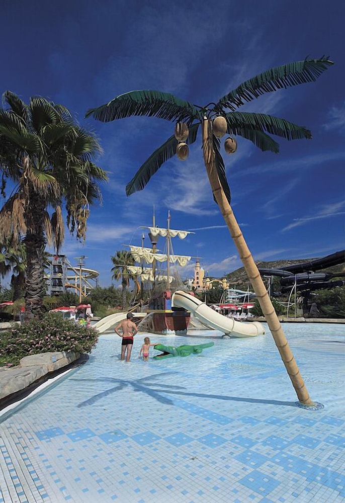 Hôtel Aqua Fantasy Aquapark & Spa 5*, Séjour Turquie, Izmir par Ôvoyages Hôtel Aqua Fantasy Aquapark & Spa 5*, Séjour Turquie, Izmir par Ôvoyages