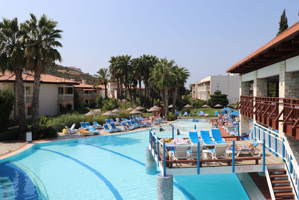 Hôtel Aqua Fantasy Aquapark & Spa 5*, Séjour Turquie, Izmir par Ôvoyages Hôtel Aqua Fantasy Aquapark & Spa 5*, Séjour Turquie, Izmir par Ôvoyages