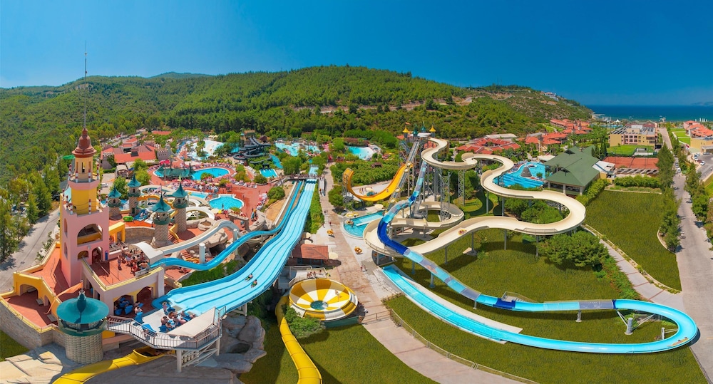 Hôtel Aqua Fantasy Aquapark & Spa 5*, Séjour Turquie, Izmir par Ôvoyages Hôtel Aqua Fantasy Aquapark & Spa 5*, Séjour Turquie, Izmir par Ôvoyages