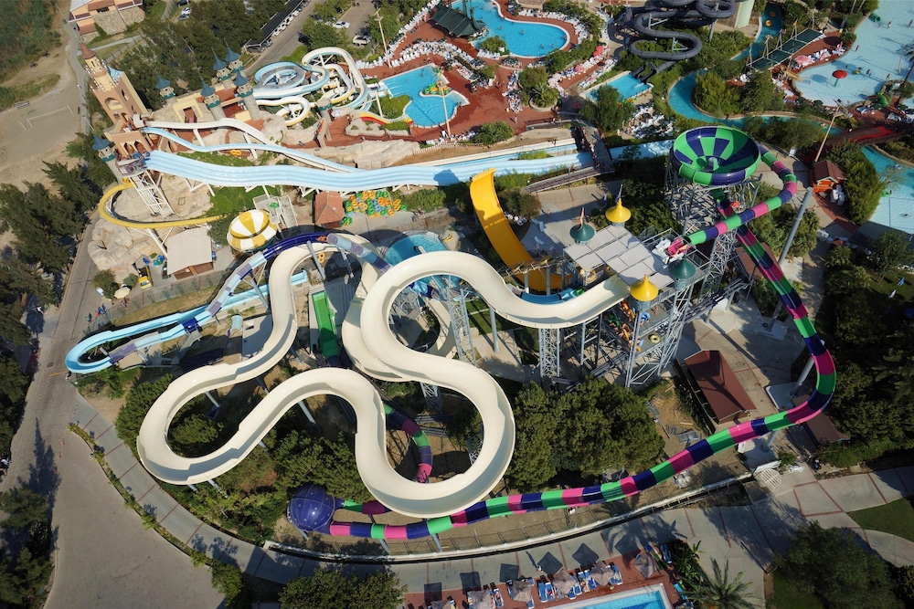 Hôtel Aqua Fantasy Aquapark & Spa 5*, Séjour Turquie, Izmir par Ôvoyages Hôtel Aqua Fantasy Aquapark & Spa 5*, Séjour Turquie, Izmir par Ôvoyages