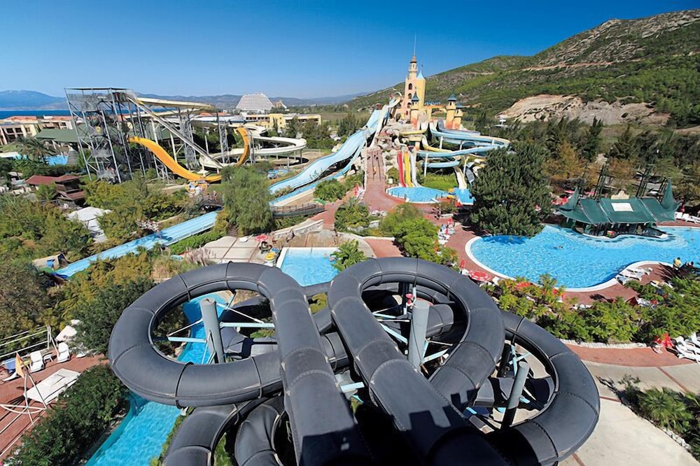 Hôtel Aqua Fantasy Aquapark & Spa 5*, Séjour Turquie, Izmir par Ôvoyages Hôtel Aqua Fantasy Aquapark & Spa 5*, Séjour Turquie, Izmir par Ôvoyages