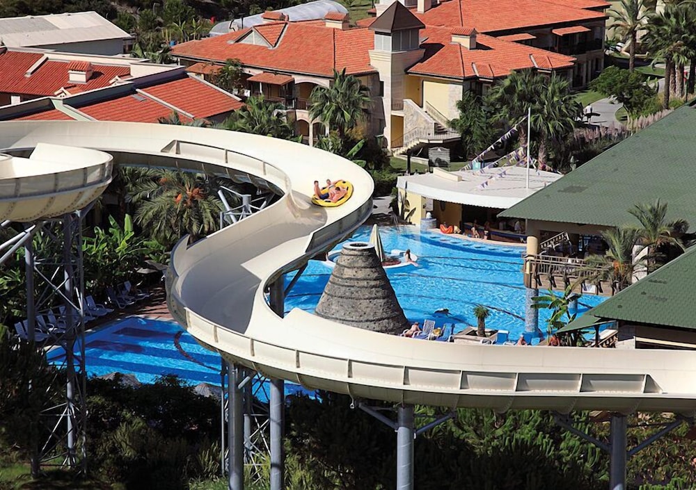 Hôtel Aqua Fantasy Aquapark & Spa 5*, Séjour Turquie, Izmir par Ôvoyages Hôtel Aqua Fantasy Aquapark & Spa 5*, Séjour Turquie, Izmir par Ôvoyages