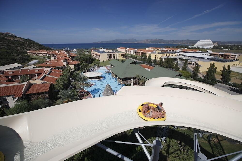 Hôtel Aqua Fantasy Aquapark & Spa 5*, Séjour Turquie, Izmir par Ôvoyages Hôtel Aqua Fantasy Aquapark & Spa 5*, Séjour Turquie, Izmir par Ôvoyages