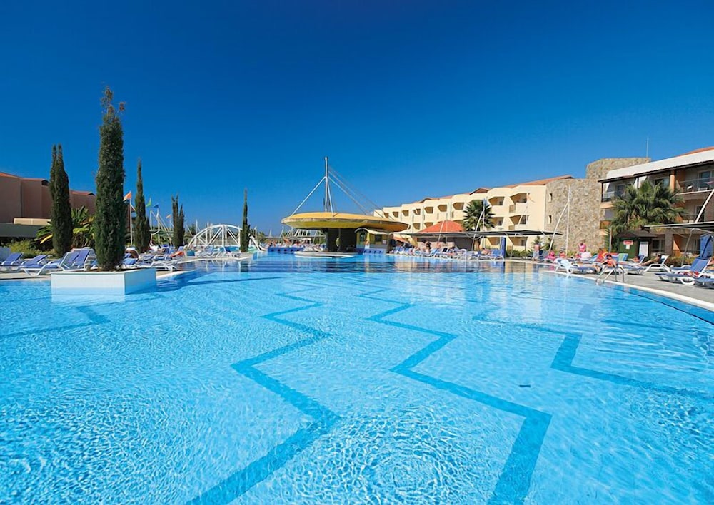 Hôtel Aqua Fantasy Aquapark & Spa 5*, Séjour Turquie, Izmir par Ôvoyages Hôtel Aqua Fantasy Aquapark & Spa 5*, Séjour Turquie, Izmir par Ôvoyages
