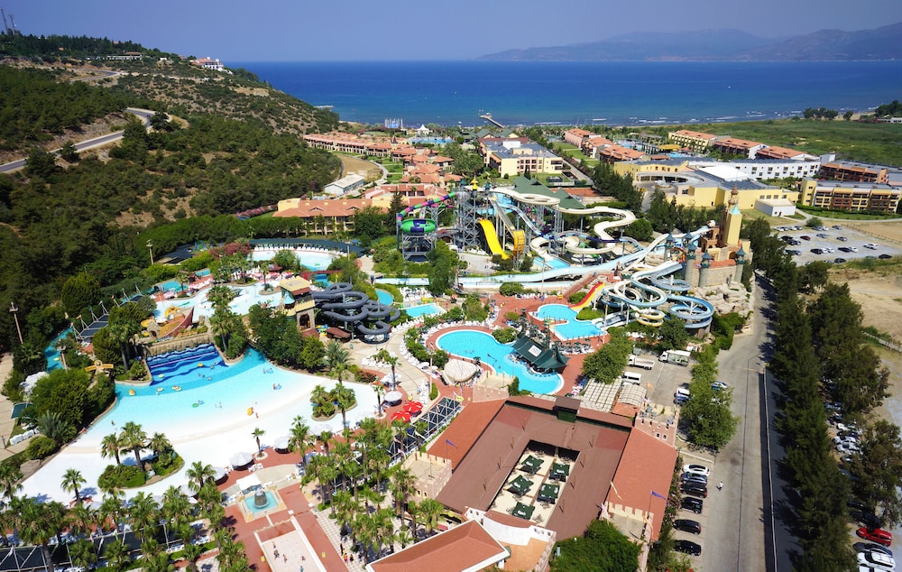Hôtel Aqua Fantasy Aquapark & Spa 5*, Séjour Turquie, Izmir par Ôvoyages Hôtel Aqua Fantasy Aquapark & Spa 5*, Séjour Turquie, Izmir par Ôvoyages