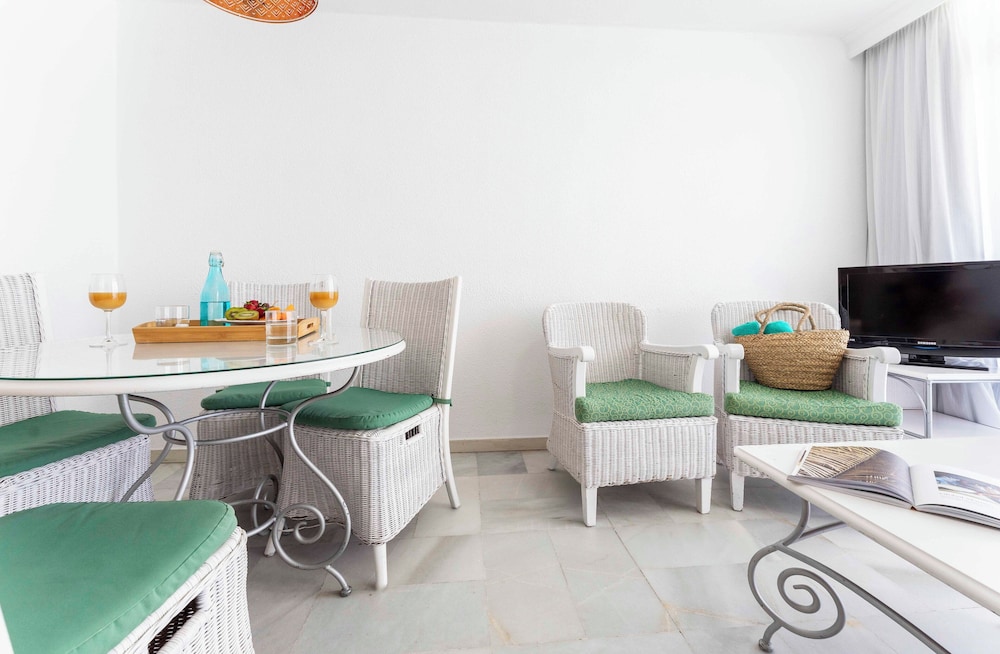 Hôtel Palm Beach Tenerife 3*, Séjour Espagne & ses îles par Ôvoyages