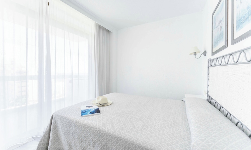 Hôtel Palm Beach Tenerife 3*, Séjour Espagne & ses îles par Ôvoyages