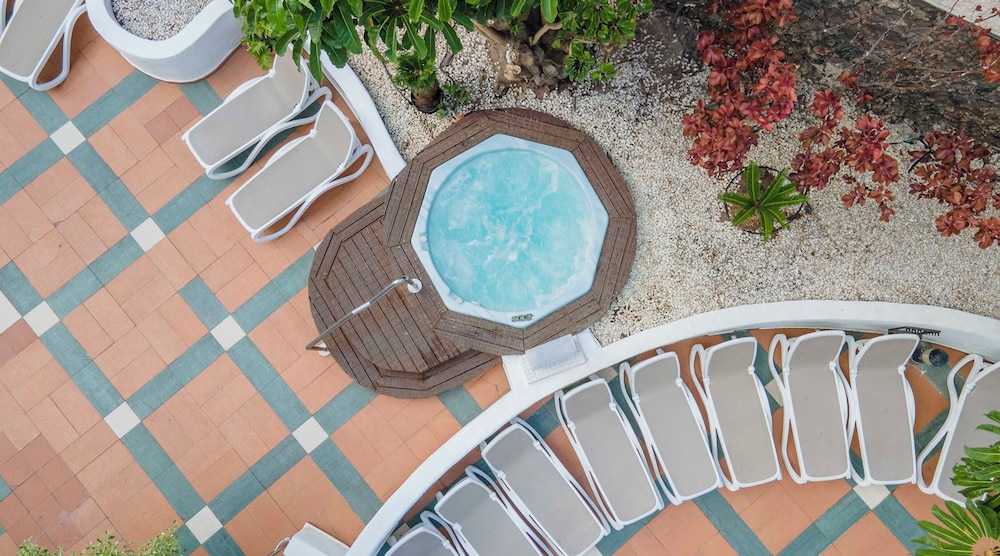 Hôtel Palm Beach Tenerife 3*, Séjour Espagne & ses îles par Ôvoyages