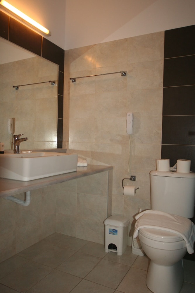 Hôtel Diagoras 3*, Séjour Grèce & ses îles, Rhodes par Ôvoyages Hôtel Diagoras 3*, Séjour Grèce & ses îles, Rhodes par Ôvoyages