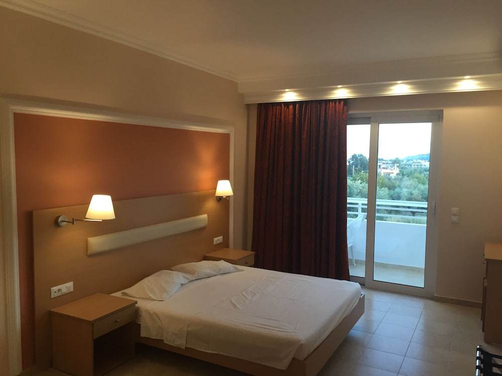 Hôtel Diagoras 3*, Séjour Grèce & ses îles, Rhodes par Ôvoyages Hôtel Diagoras 3*, Séjour Grèce & ses îles, Rhodes par Ôvoyages
