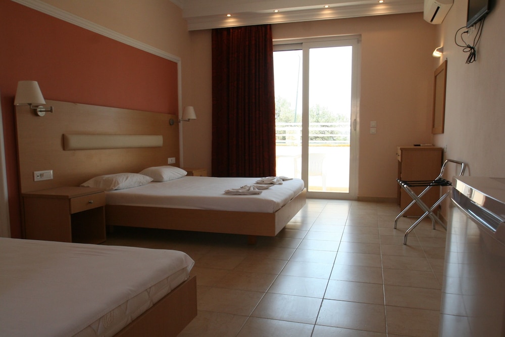 Hôtel Diagoras 3*, Séjour Grèce & ses îles, Rhodes par Ôvoyages Hôtel Diagoras 3*, Séjour Grèce & ses îles, Rhodes par Ôvoyages