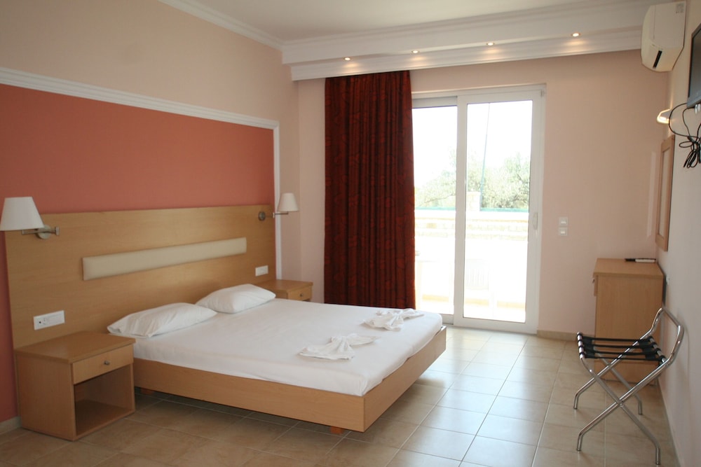 Hôtel Diagoras 3*, Séjour Grèce & ses îles, Rhodes par Ôvoyages Hôtel Diagoras 3*, Séjour Grèce & ses îles, Rhodes par Ôvoyages