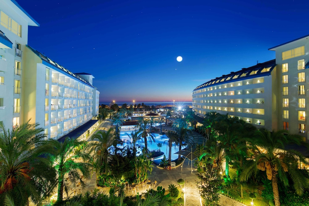 Hôtel Crystal Admiral Resort Suite & Spa 5*, Séjour Turquie, Antalya par Ôvoyages Hôtel Crystal Admiral Resort Suite & Spa 5*, Séjour Turquie, Antalya par Ôvoyages