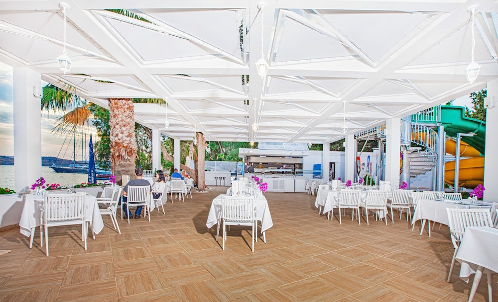 Hôtel Labranda TMT Bodrum 5*, Séjour Turquie, Bodrum par Ôvoyages Hôtel Labranda TMT Bodrum 5*, Séjour Turquie, Bodrum par Ôvoyages