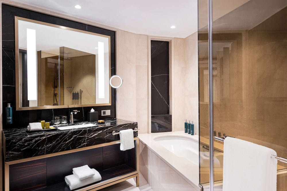 Hôtel Hilton Riyadh Olaya 5*, Séjour Arabie Saoudite par Ôvoyages Hôtel Hilton Riyadh Olaya 5*, Séjour Arabie Saoudite par Ôvoyages