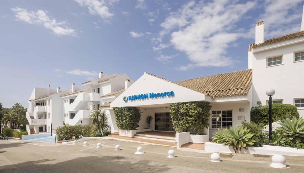 Hôtel ILUNION Menorca 3*, Séjour Espagne & ses îles, Baléares, Minorque par Ôvoyages Hôtel ILUNION Menorca 3*, Séjour Espagne & ses îles, Baléares, Minorque par Ôvoyages