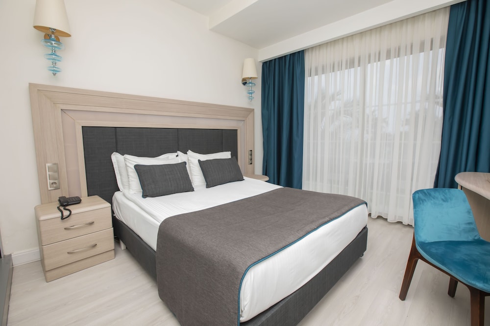 Hôtel Falcon 4*, Séjour Turquie, Antalya par Ôvoyages Hôtel Falcon 4*, Séjour Turquie, Antalya par Ôvoyages