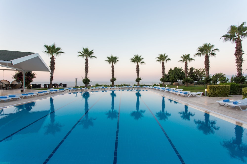 Hôtel Falcon 4*, Séjour Turquie, Antalya par Ôvoyages Hôtel Falcon 4*, Séjour Turquie, Antalya par Ôvoyages