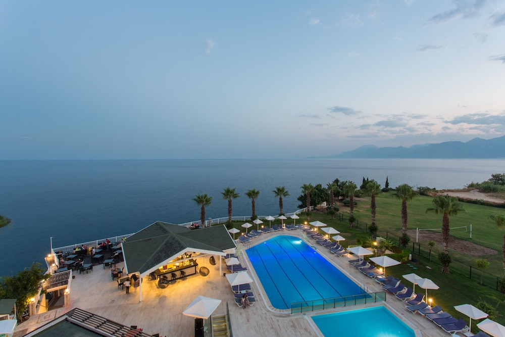 Hôtel Falcon 4*, Séjour Turquie, Antalya par Ôvoyages Hôtel Falcon 4*, Séjour Turquie, Antalya par Ôvoyages
