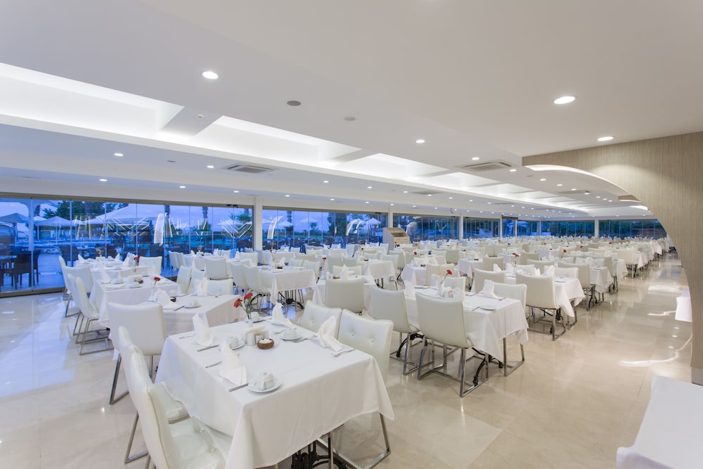 Hôtel Falcon 4*, Séjour Turquie, Antalya par Ôvoyages Hôtel Falcon 4*, Séjour Turquie, Antalya par Ôvoyages