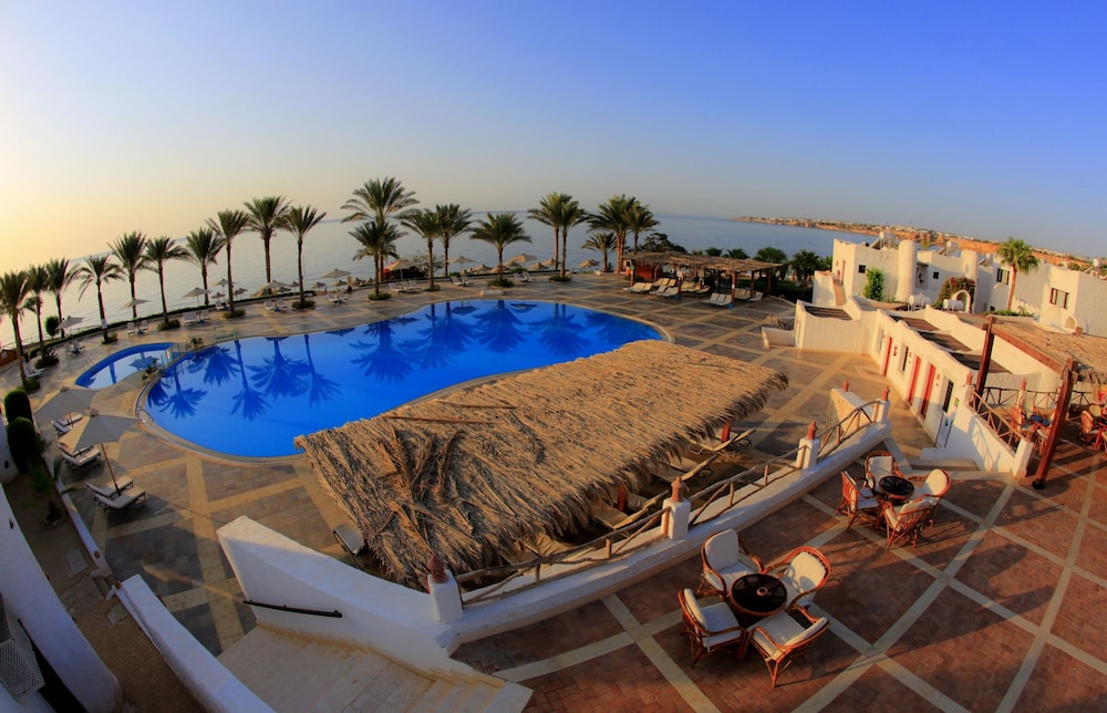 Hôtel Sharm Club Beach Resort 4*, Séjour Egypte, Sharm El Sheikh par Ôvoyages Hôtel Sharm Club Beach Resort 4*, Séjour Egypte, Sharm El Sheikh par Ôvoyages