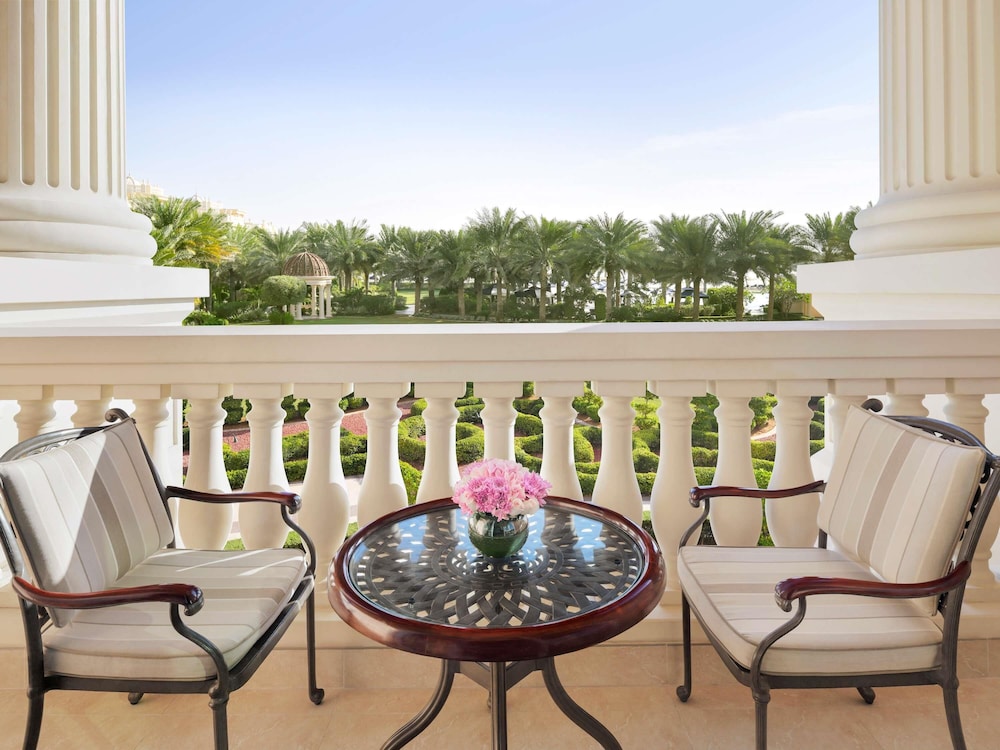 Hôtel Raffles The Palm 5*, Séjour Emirats Arabes Unis, Dubaï par Ôvoyages Hôtel Raffles The Palm 5*, Séjour Emirats Arabes Unis, Dubaï par Ôvoyages