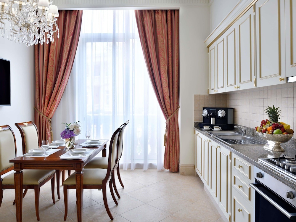Hôtel Raffles The Palm 5*, Séjour Emirats Arabes Unis, Dubaï par Ôvoyages Hôtel Raffles The Palm 5*, Séjour Emirats Arabes Unis, Dubaï par Ôvoyages