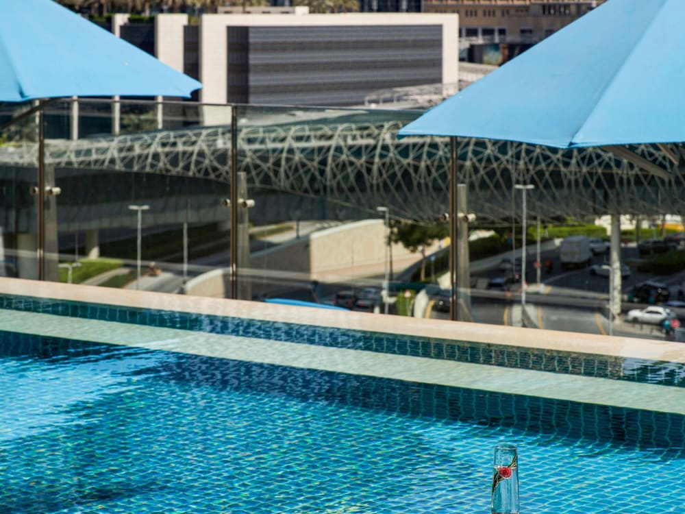 Hôtel Sofitel Dubaï Downtown 5*, Séjour Emirats Arabes Unis, Dubaï par Ôvoyages Hôtel Sofitel Dubaï Downtown 5*, Séjour Emirats Arabes Unis, Dubaï par Ôvoyages