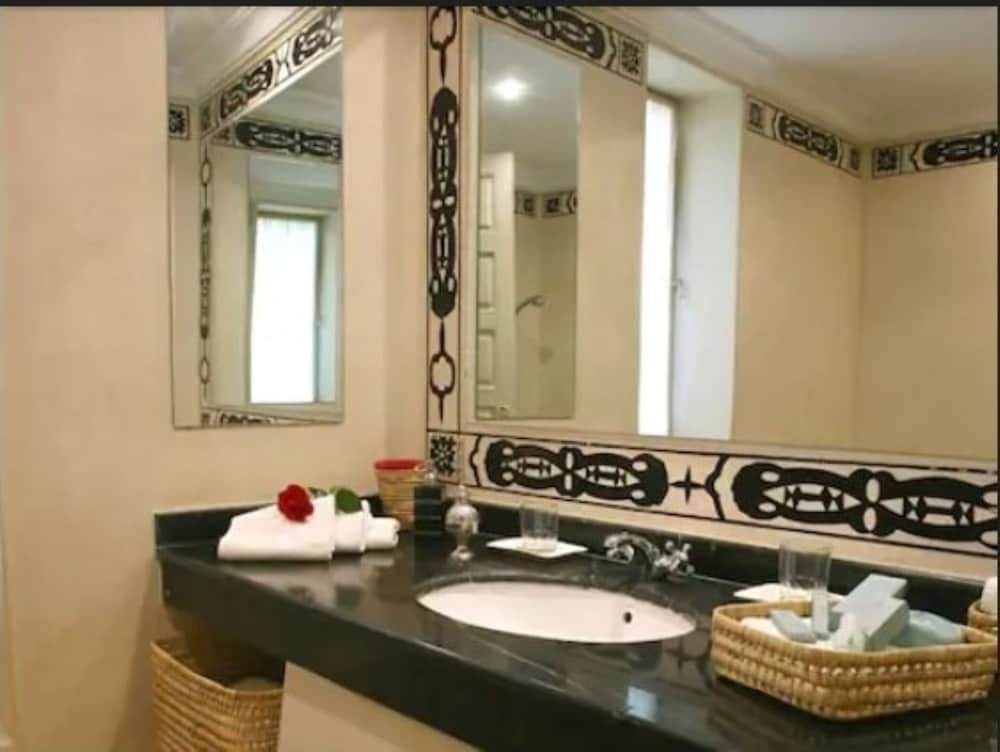 Riad Hasna Espi, Séjour Maroc, Marrakech par Ôvoyages Riad Hasna Espi, Séjour Maroc, Marrakech par Ôvoyages