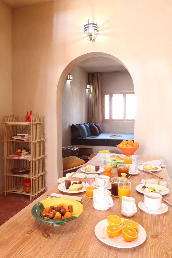 Hôtel Dar Hi Life 4*, Séjour Tunisie, Tozeur par Ôvoyages Hôtel Dar Hi Life 4*, Séjour Tunisie, Tozeur par Ôvoyages