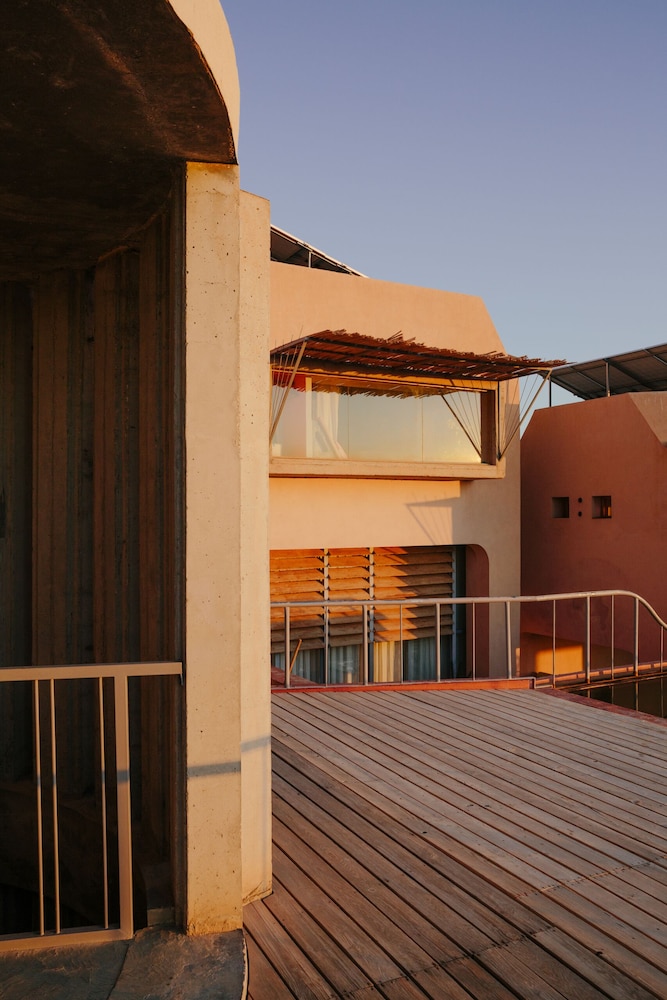 Hôtel Dar Hi Life 4*, Séjour Tunisie, Tozeur par Ôvoyages Hôtel Dar Hi Life 4*, Séjour Tunisie, Tozeur par Ôvoyages
