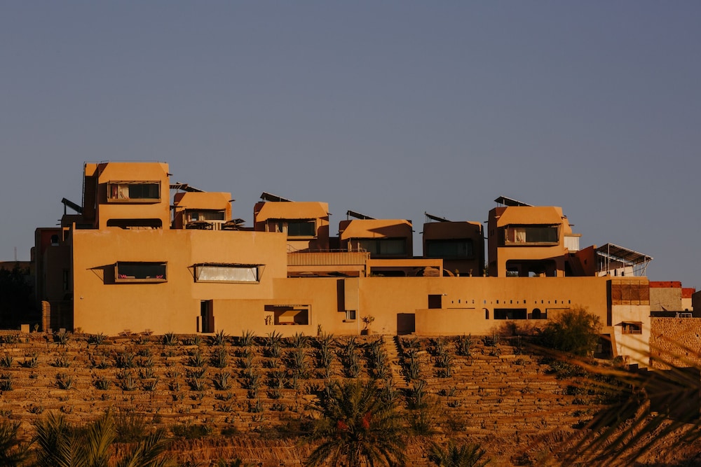 Hôtel Dar Hi Life 4*, Séjour Tunisie, Tozeur par Ôvoyages Hôtel Dar Hi Life 4*, Séjour Tunisie, Tozeur par Ôvoyages