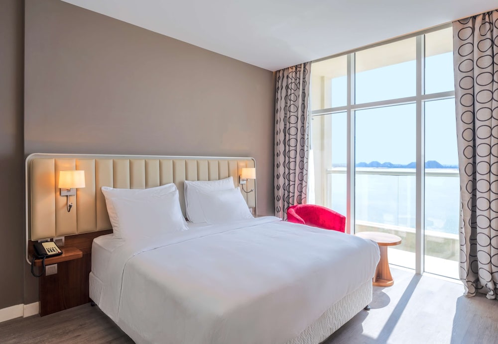 Hôtel Radisson Resort Ras Al Khaimah Marjan Island 4*, Séjour Emirats Arabes Unis, Dubaï par Ôvoyages Hôtel Radisson Resort Ras Al Khaimah Marjan Island 4*, Séjour Emirats Arabes Unis, Dubaï par Ôvoyages