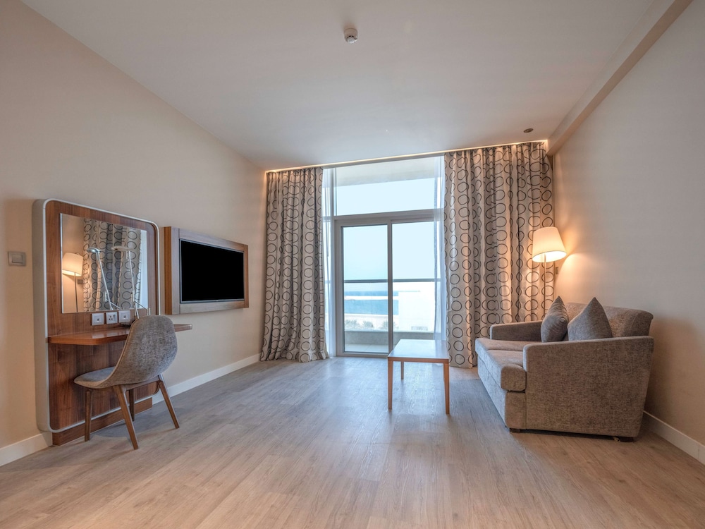 Hôtel Radisson Resort Ras Al Khaimah Marjan Island 4*, Séjour Emirats Arabes Unis, Dubaï par Ôvoyages Hôtel Radisson Resort Ras Al Khaimah Marjan Island 4*, Séjour Emirats Arabes Unis, Dubaï par Ôvoyages